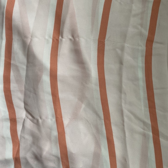 Kittenish blush wrap dress. Size small. NWT - Picture 5 of 5